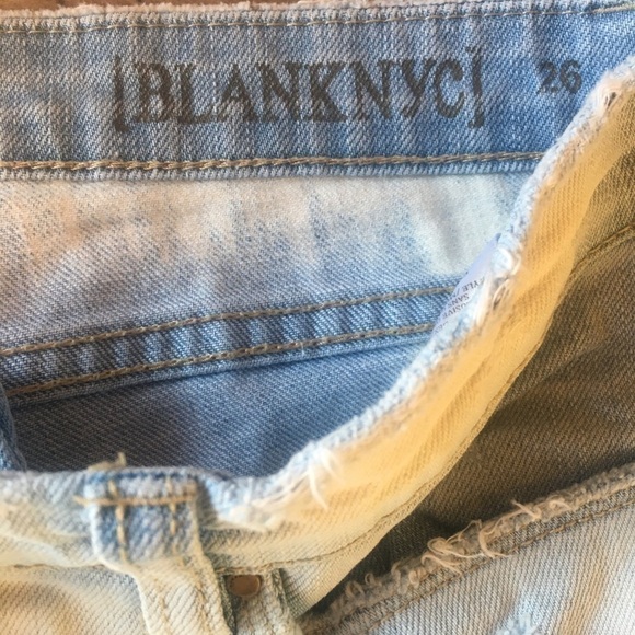 BLANK NYC patchwork distressed jeans - Picture 14 of 14